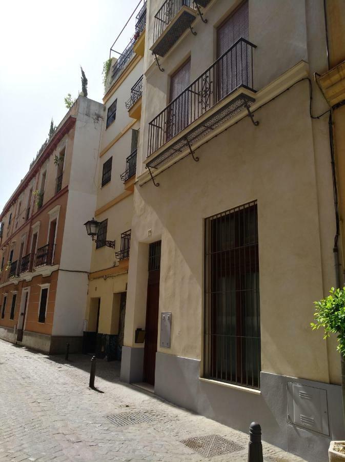 Rentalsevilla Espacioso Duplex En La Puerta Real Экстерьер фото