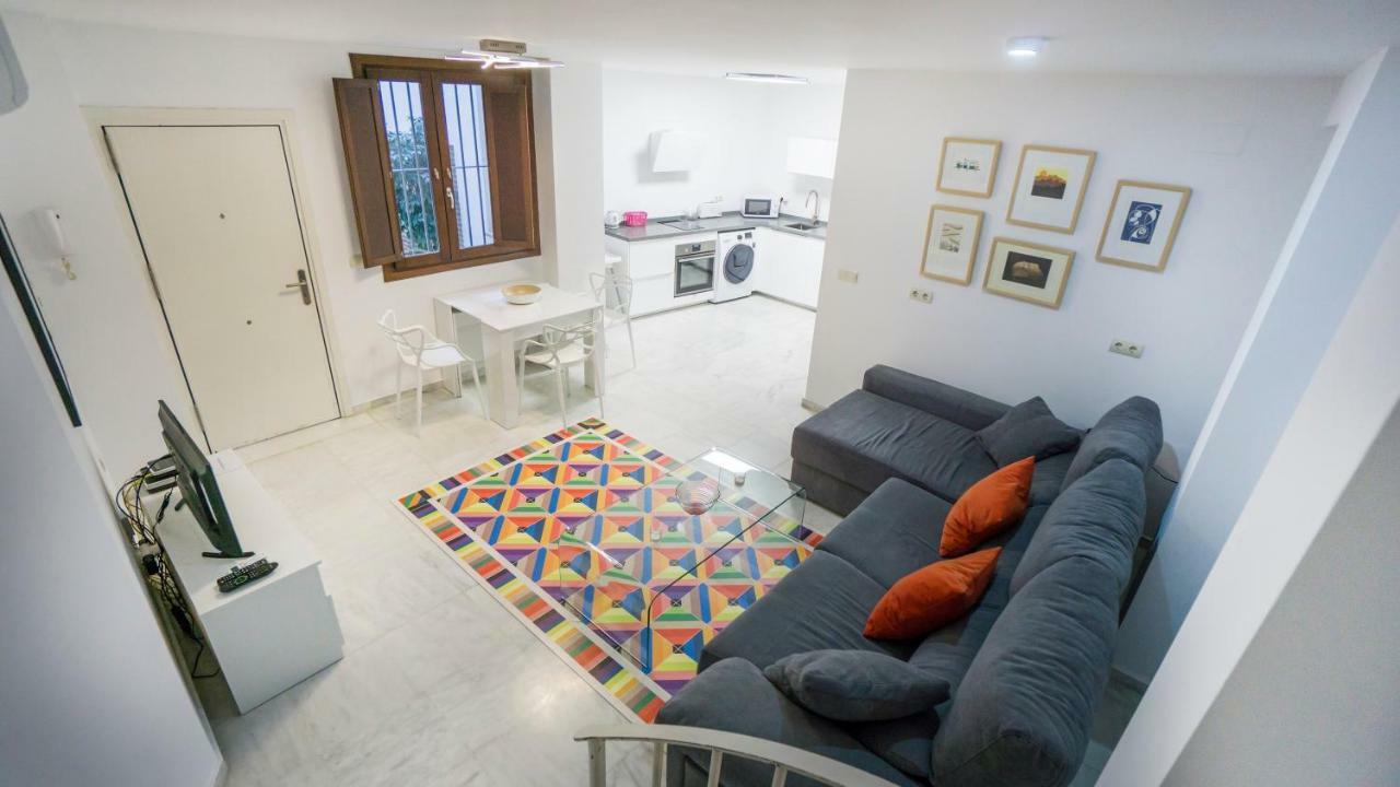 Rentalsevilla Espacioso Duplex En La Puerta Real Экстерьер фото