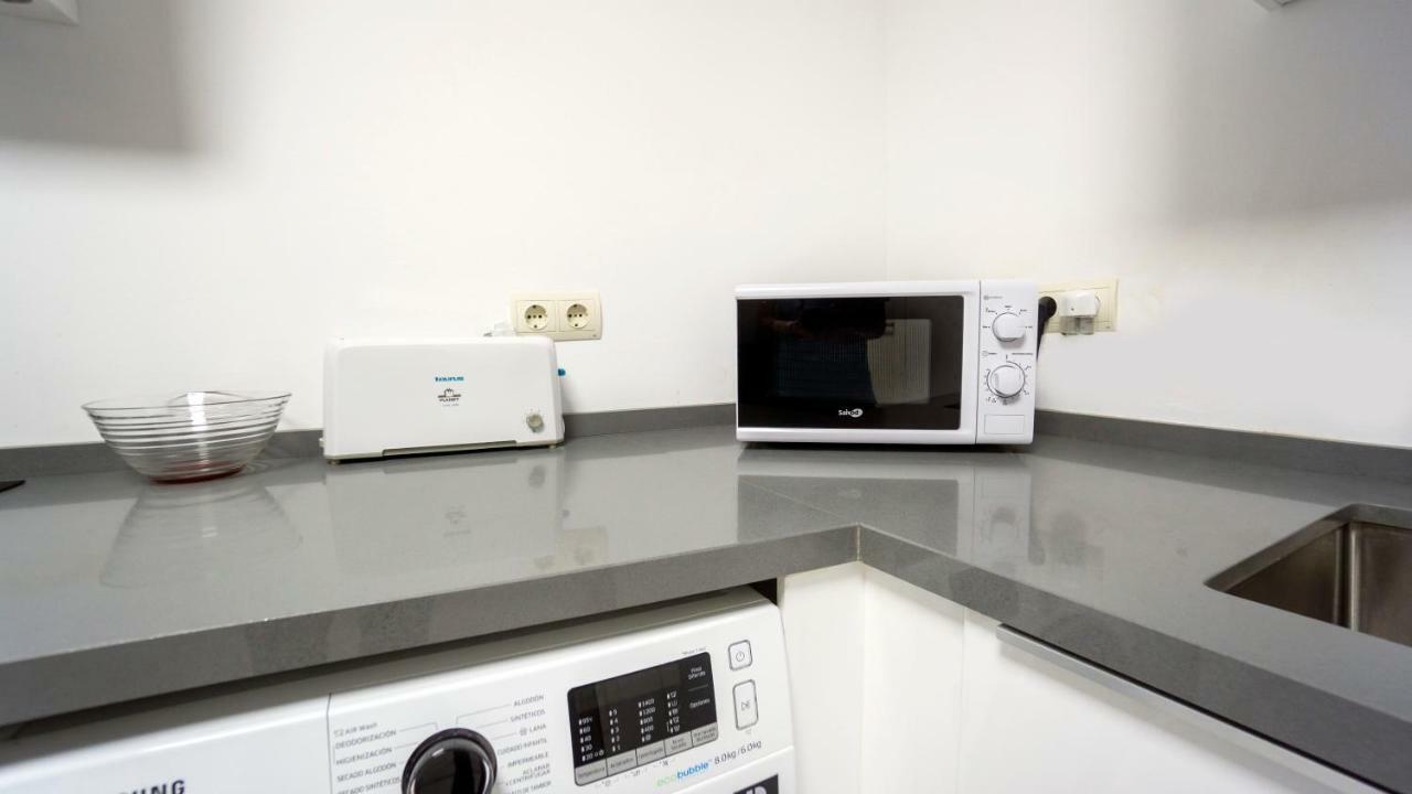 Rentalsevilla Espacioso Duplex En La Puerta Real Экстерьер фото