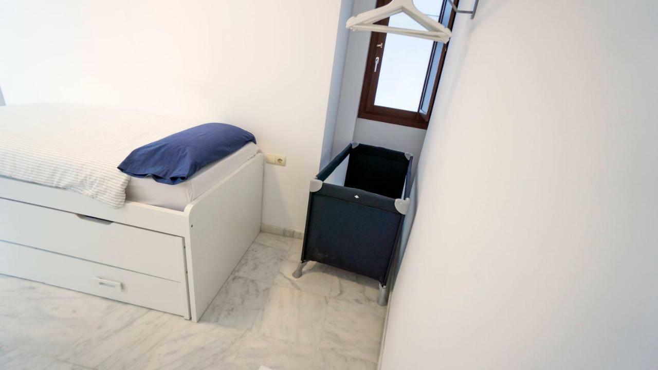 Rentalsevilla Espacioso Duplex En La Puerta Real Экстерьер фото