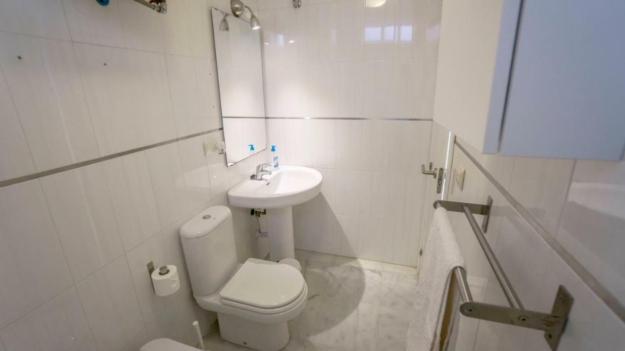 Rentalsevilla Espacioso Duplex En La Puerta Real Экстерьер фото