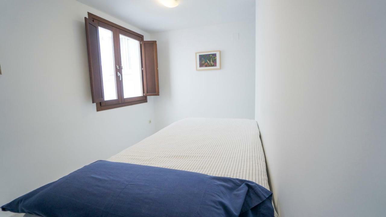 Rentalsevilla Espacioso Duplex En La Puerta Real Экстерьер фото